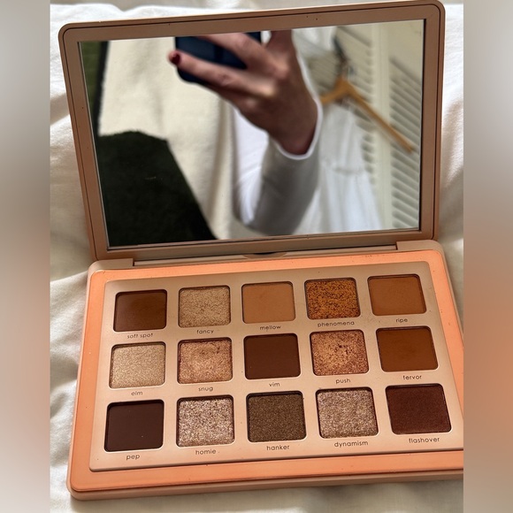 New Natasha Denona I Need a Warm Eyeshadow Palette - Picture 4 of 4